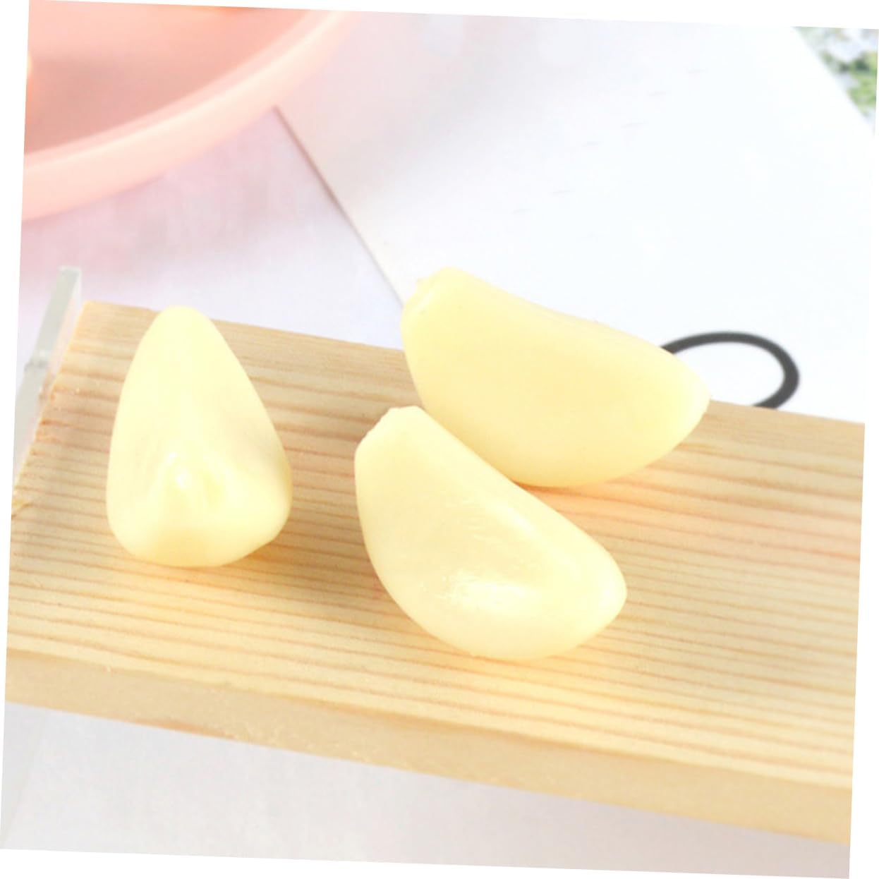 LIFKOME 12pcs Artificial Garlic Flakes Posing Props