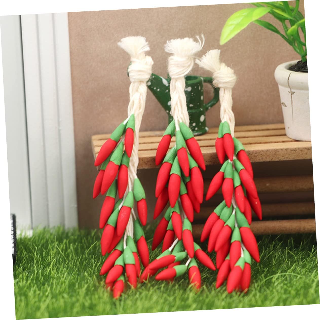 PRETYZOOM Realistic Chili Posing Props for Home and Photo Displays
