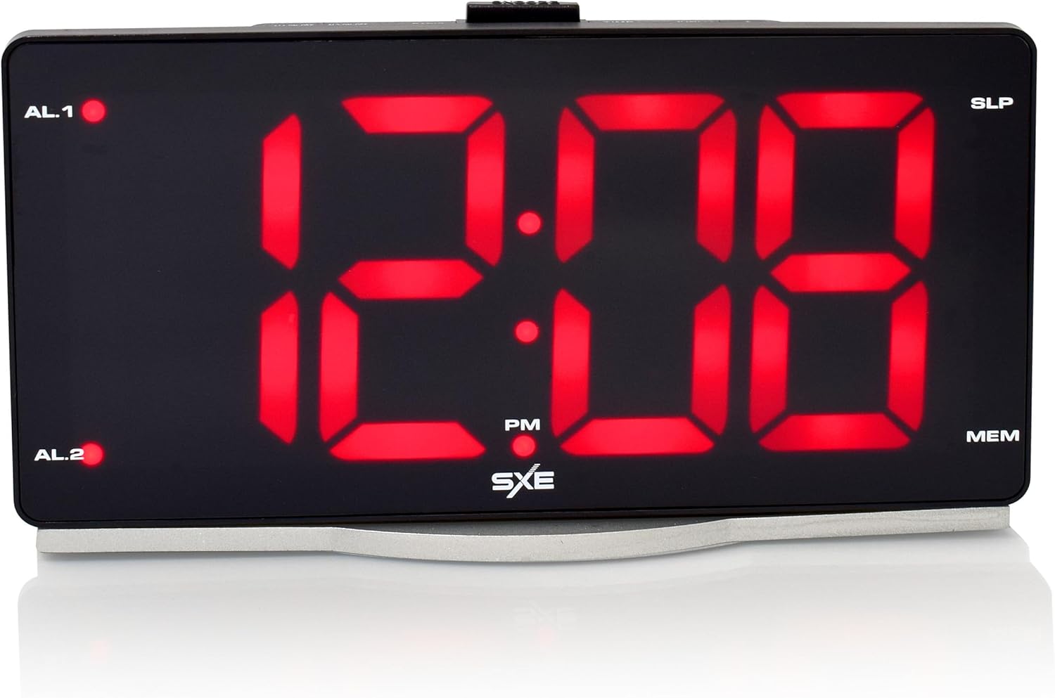 SXE Westclox Digital LED Alarm Clock Radio with USB Charging