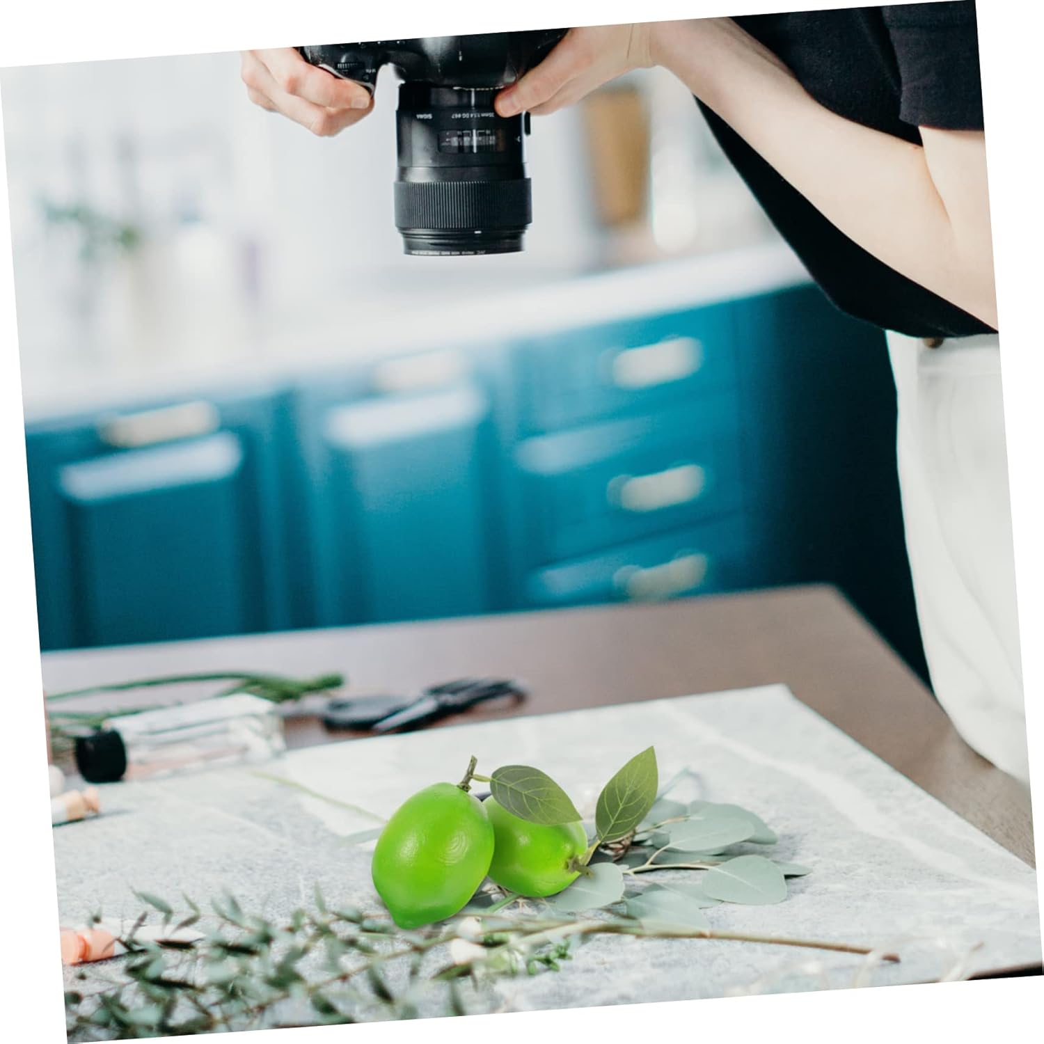 Luxshiny 4pcs Artificial Lemon Decor with Realistic Leaves