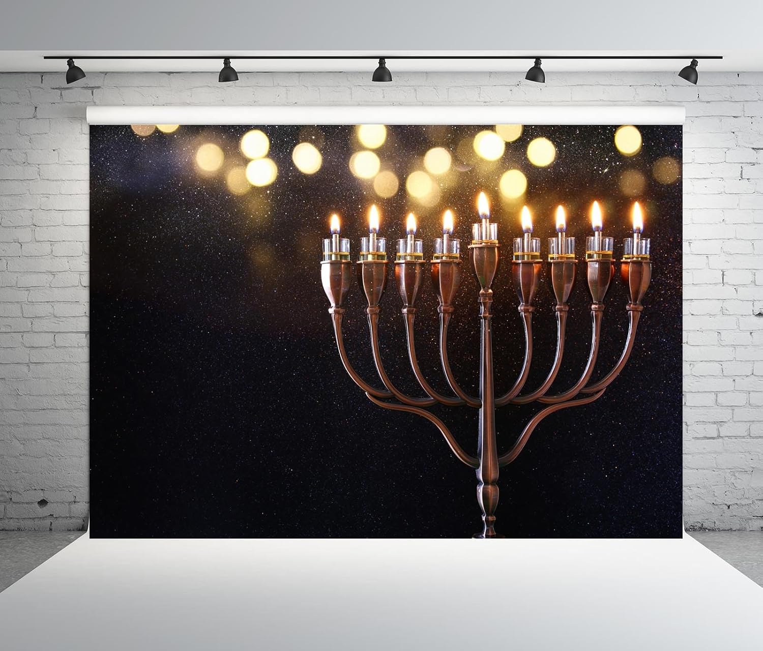 BELECO 8x6ft Hanukkah Backdrop with Menorah 1