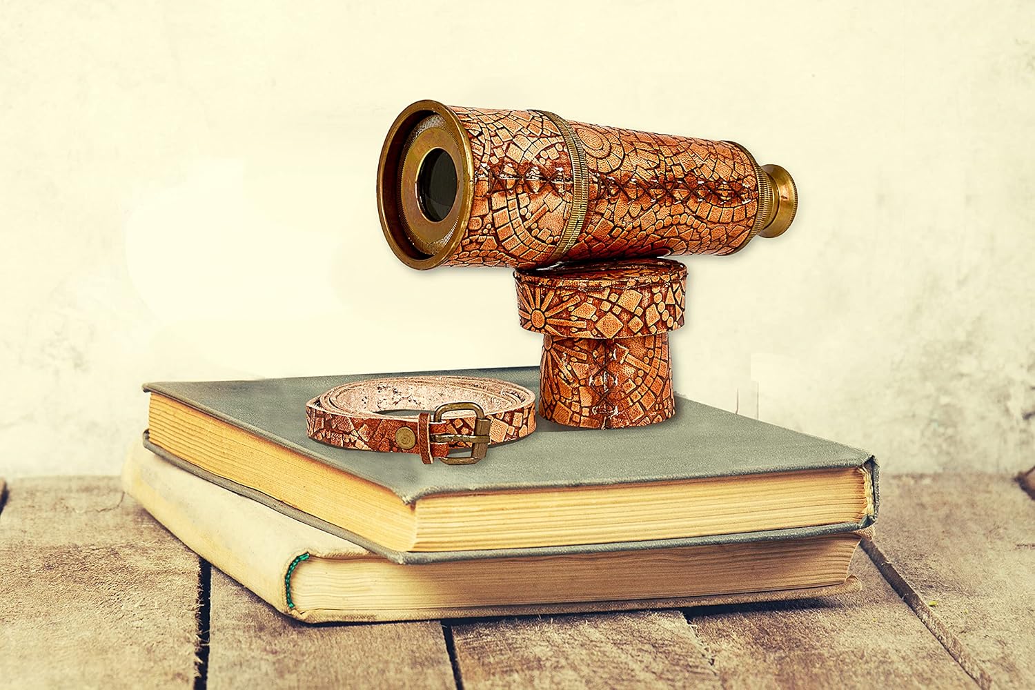 RII Antique Spyglass Pirate Telescope with Leather Case